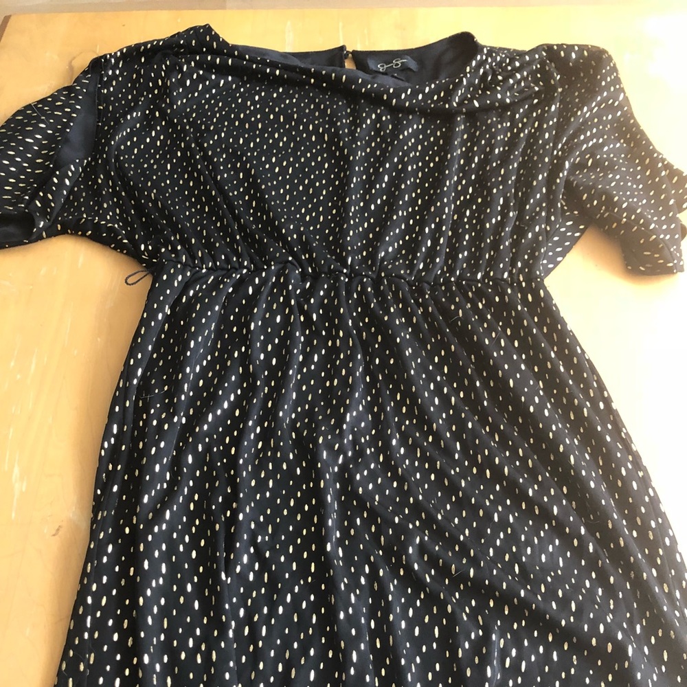 Jessica Simpson cold shoulder cocktail dress